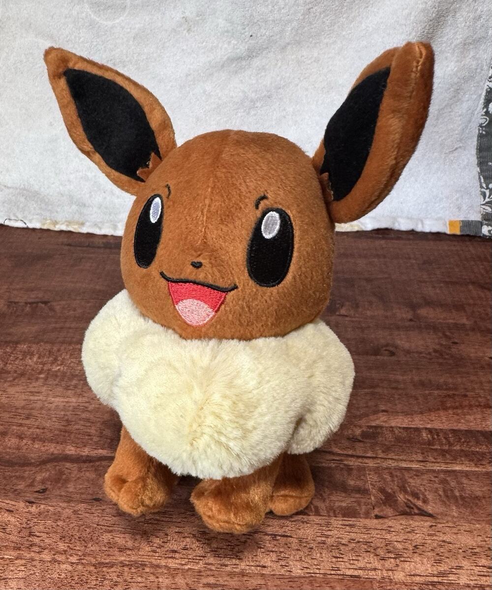 Pokemon EEVEE 7” Plush TOMY 2017 Mouth & Eyes Open Stuffed Animal